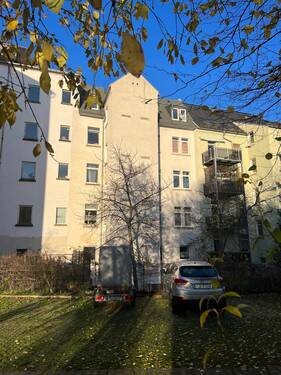 Ansicht Rückseite - 2 Zimmer Mehrfamilienhaus, Wohnhaus zum Kaufen in Plauen