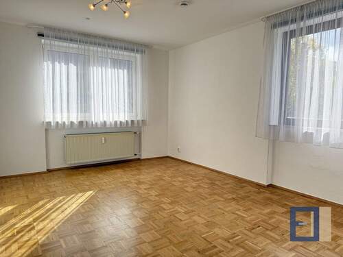 Wohn- und Esszimmer - 