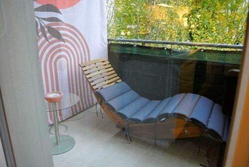 Waldbalkon01.JPG - Etagenwohnung mit 56,00 m&sup2; in Mülheim an der Ruhr zur Miete