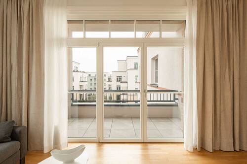 Zugang zum Balkon - 2 Zimmer Etagenwohnung zum Kaufen in Potsdam