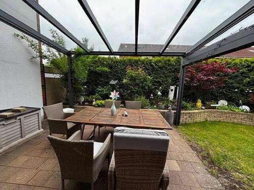 Überdachte_Terrasse.jpeg - 