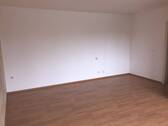 Wohn-/Schlafraum - 1 Zimmer Etagenwohnung in Leverkusen