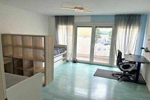 Zimmer 2 - 