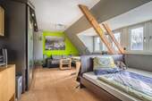 Studio 3 (1) - 