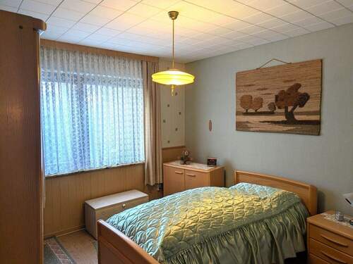 Schlafzimmer im Erdgeschoss - 