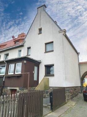 Hausansicht - Reihenendhaus mit 65,20 m² in Reichenbach zum Kaufen