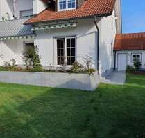 Sehr gepflegte 3-Zimmer-Wohnung mit Terrasse und herrlichem Garten - Buxheim