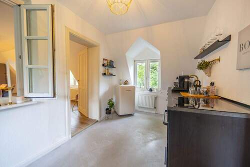 Moderne Küche mit funktionaler Ausstattung - 