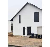 Haus am Feld - 950.000,00&nbsp;EUR Kaufpreis, ca.&nbsp; 155,00&nbsp;m&sup2;&nbsp;Wohnfl&auml;che in Korschenbroich (PLZ: 41352) Kleinenbroich