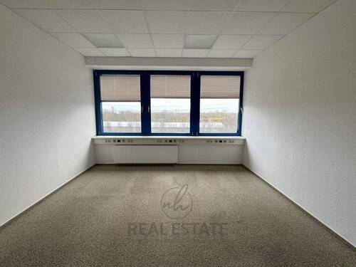 1.jpg - ca. 100 m² Bürofläche 