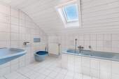 Badezimmer (OG) - 