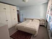 ebenerdiges Schlafzimmer - 