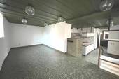 EG linker Eingang Zimmer - Mehrfamilienhaus, Wohnhaus mit 221,00 m² in Stuttgart zum Kaufen