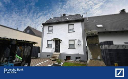 Rückansicht - Gemütliches Einfamilienhaus mit viel Potential!