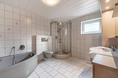 Badezimmer (KG) - 