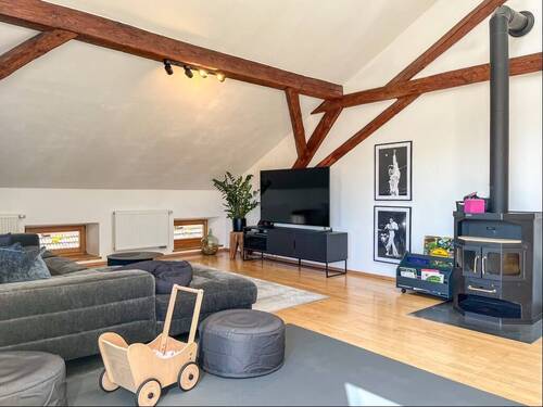 Wohnenbereich - 4 Zimmer Etagenwohnung in Söchtenau