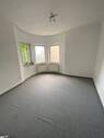 IMG-20250708-WA0005.jpg - *NEU* RENOVIERTE 4 Zimmer Wohnung im 1.OG mit Balkon in Adolfstraße