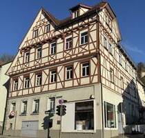 Historisch und großzügig! - 210.000,00&nbsp;EUR Kaufpreis, ca.&nbsp; 103,00&nbsp;m&sup2;&nbsp;Wohnfl&auml;che in Esslingen (PLZ: 73728) Stadtmitte