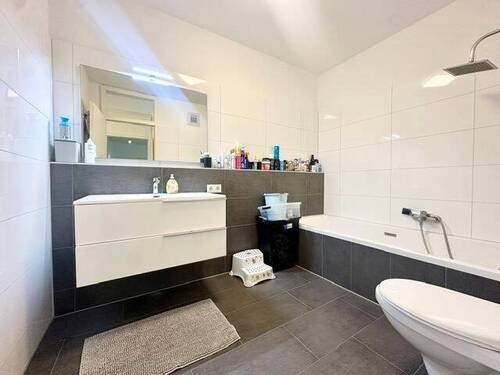 En-Suite Bad - 