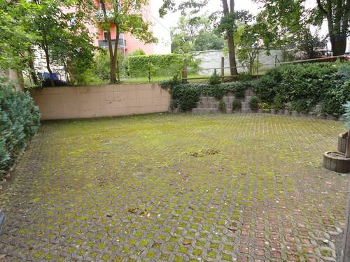 Stellplätze - Etagenwohnung mit 57,30 m&sup2; in Plauen zum Kaufen