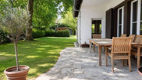 Bild 4 - Einfamilienhaus mit 322,00 m&sup2; in Kleinmachnow zum Kaufen