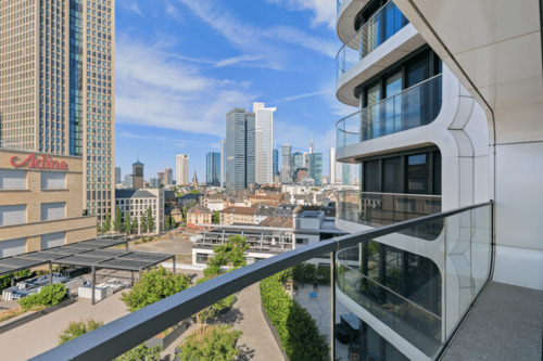 Der Ausblick aus Ihrem Balkon - 3 Zimmer Etagenwohnung zum Kaufen in Frankfurt am Main