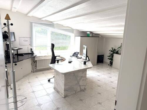 Büro 1.jpg - Halle in Denzlingen