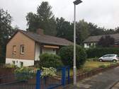 Seite links - Straßenseite - Einfamilienhaus mit 157,00 m&sup2; in Kaiserslautern zum Kaufen