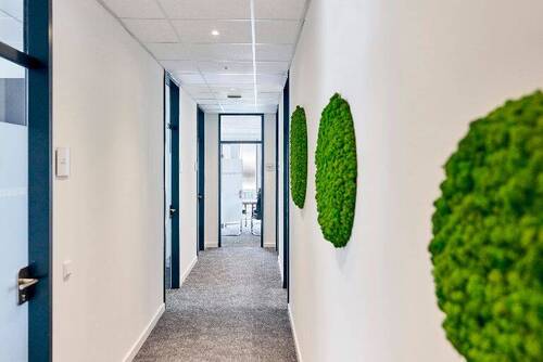 Flur - Büro mit 24,00 m&sup2; in Ismaning zur Miete