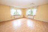 Wohnzimmer - Einfamilienhaus mit 91,20 m² in Drochtersen zum Kaufen
