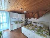 Schlafzimmer W4.jpg - 