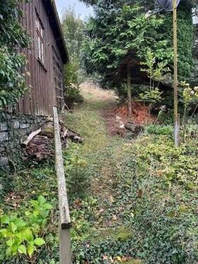 Aufgang Schuppen und Garten - 