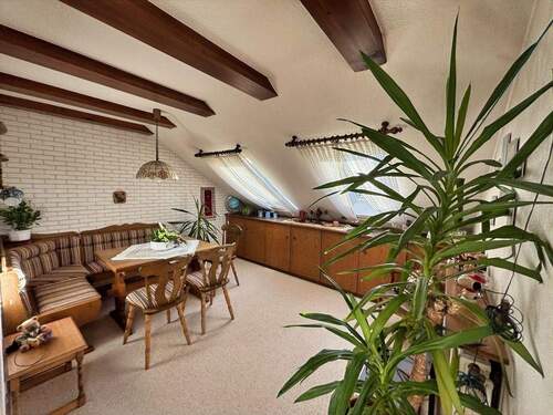 Esszimmer der Dachgeschoss-Wohnung - 