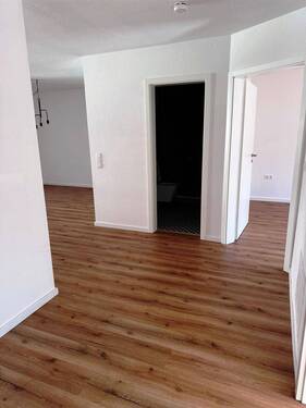 geräumige Diele ... - Etagenwohnung mit 75,00 m&sup2; in Lauda-Königshofen zum Kaufen