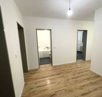 **Moderne, helle & frisch renovierte 2,5-Zimmer-Wohnung in Oberbarmen - mit Balkon & Aufzug** - Wuppertal