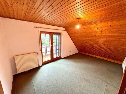 Kinder-/Arbeitszimmer - 