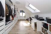 Ankleidezimmer + Arbeitszimmer - 