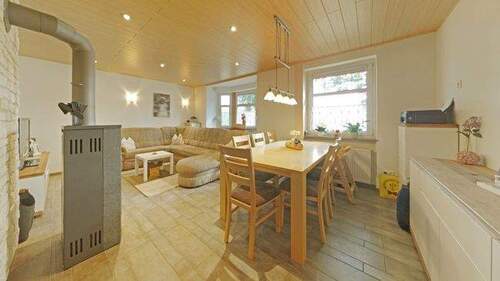 05_Wohn-und-Esszimmer - 