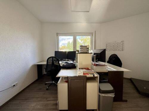 Büro - Büro mit 72,00 m&sup2; in Staufen im Breisgau zur Miete