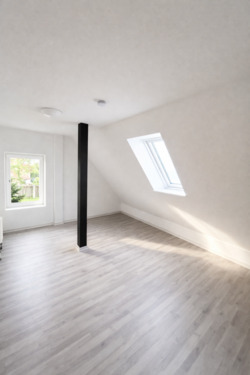 Schlafen 2 Hell - 3 Zimmer Etagenwohnung zur Miete in Hatten