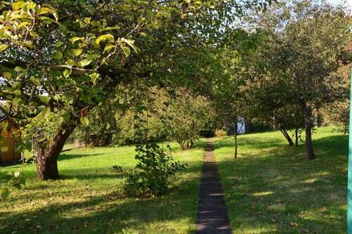 Großer Garten - *2 Einfamilienhäuser auf einem Grundstück im beliebten OT Dreilinden*