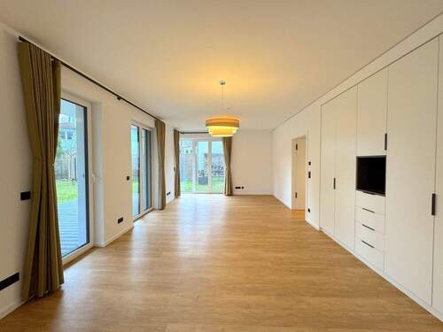 Wohnzimmer und Essbereich - 