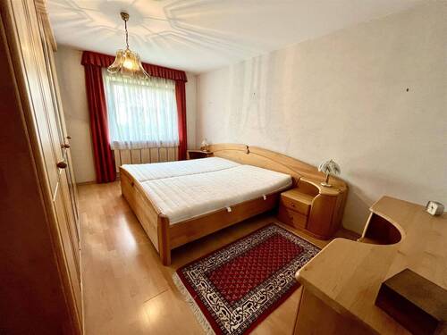Schlafzimmer EG - 