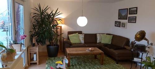Wohnzimmer - 4 Zimmer Etagenwohnung in Gummersbach