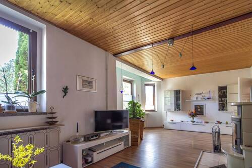 EG Wohnzimmer Ansicht 1 - 