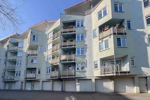 Rückseite Gebäude - 