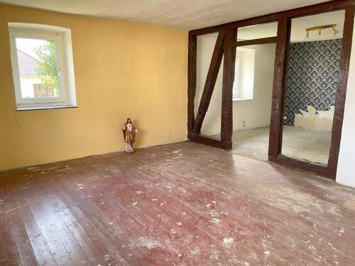 Wohnzimmer Ansicht 1 - 5 Zimmer Etagenwohnung zur Miete in Mudenbach