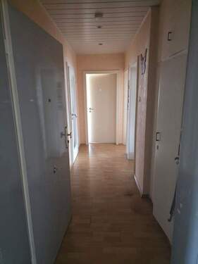 Flür - 3Zimmer Wohnung in 86161 Augsburg
