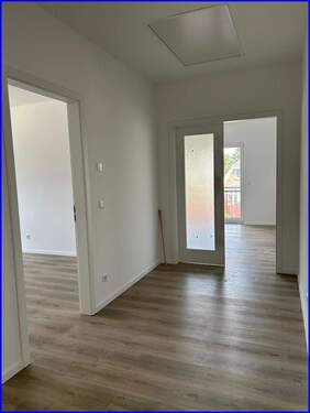 Diele - 4 Zimmer Etagenwohnung in Oranienburg