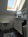 OG_Bad mit Dusche und WC - 